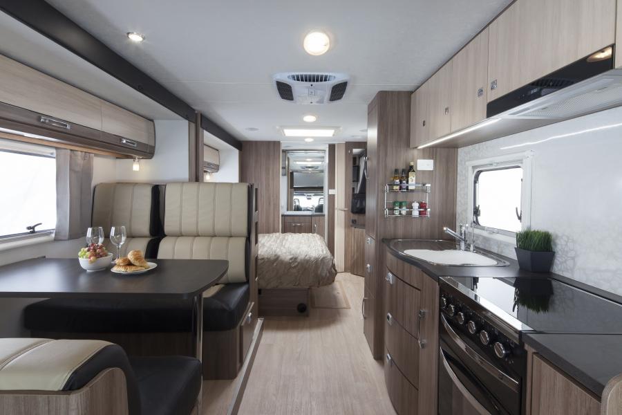 Интерьер Jayco Optimum 2015 года  (фото 4 из 7)